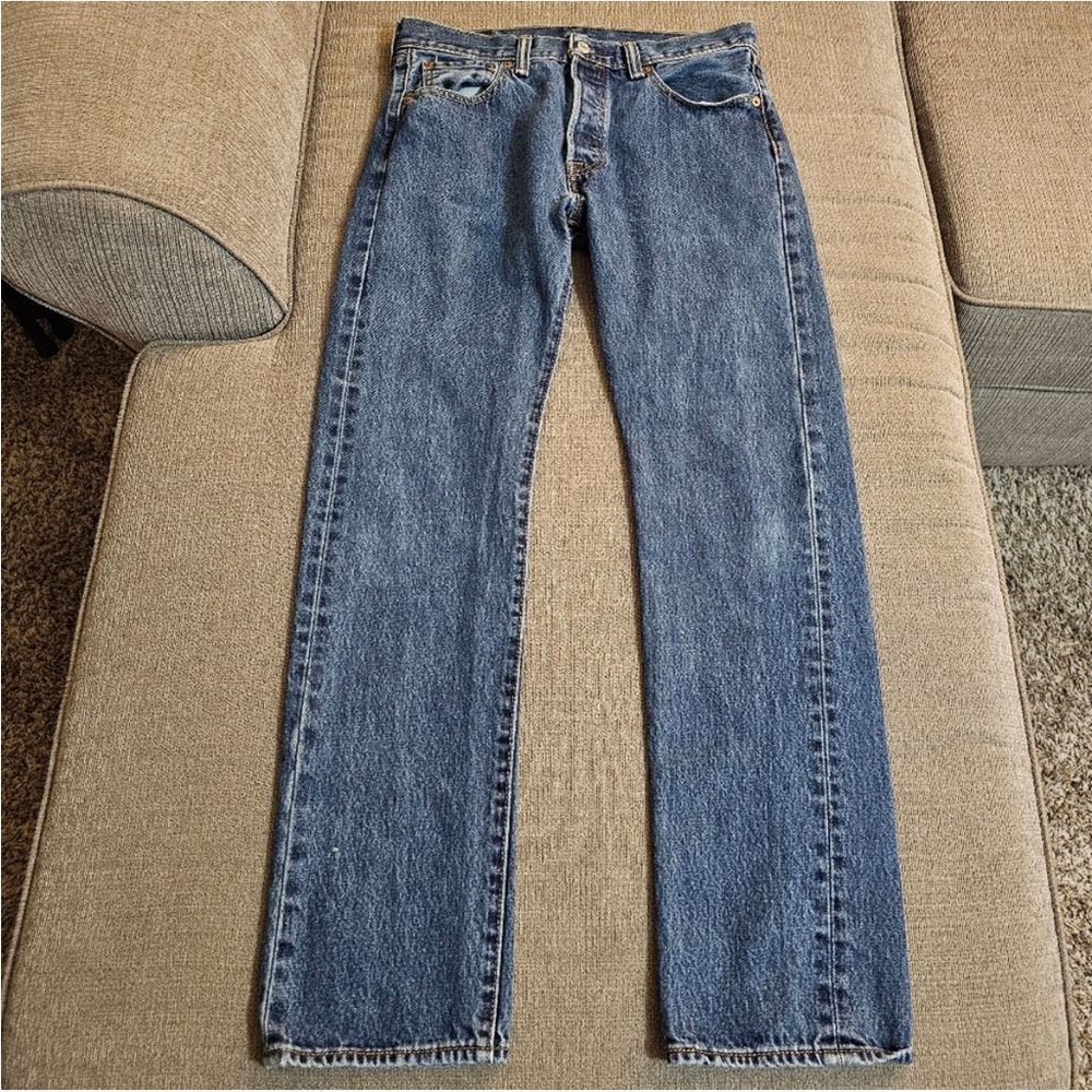 Levi's 501 Classic Blue Button-Fly Denim Jeans Size 30x32